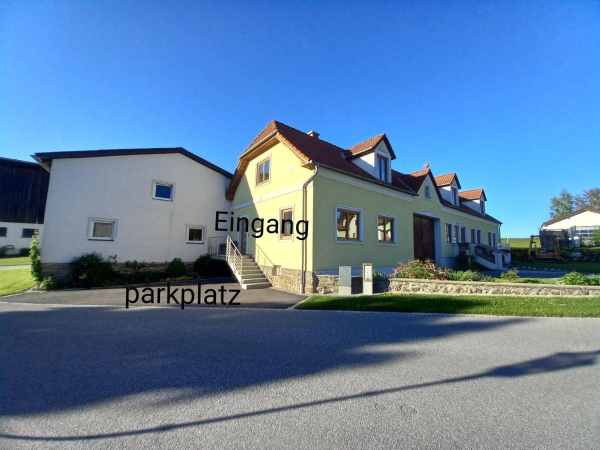 Apartment Am Alpakahof Hahn Grafenschlag Zewnętrze zdjęcie